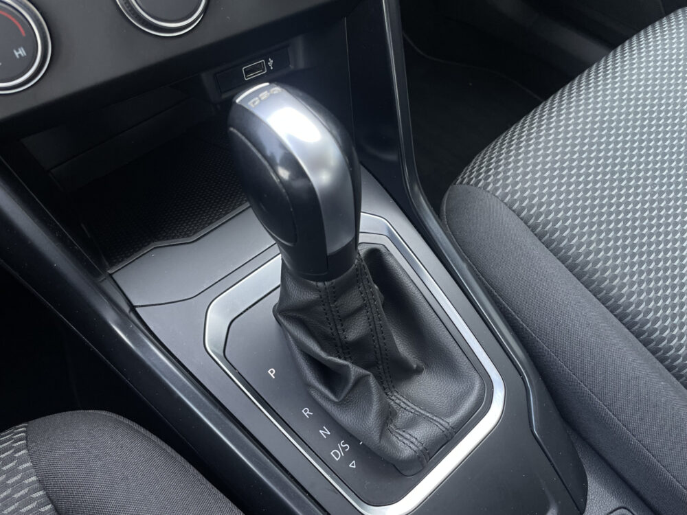 Volkswagen T-Roc 1.5 TSI 10