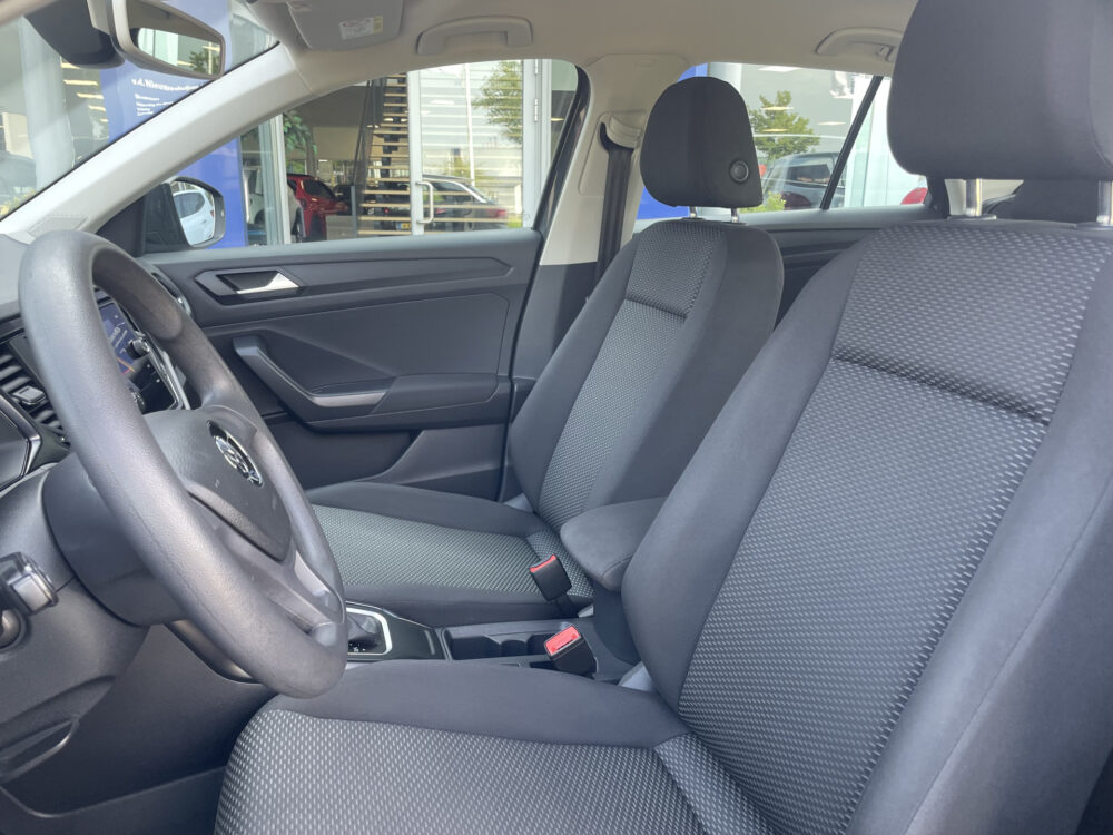 Volkswagen T-Roc 1.5 TSI 9