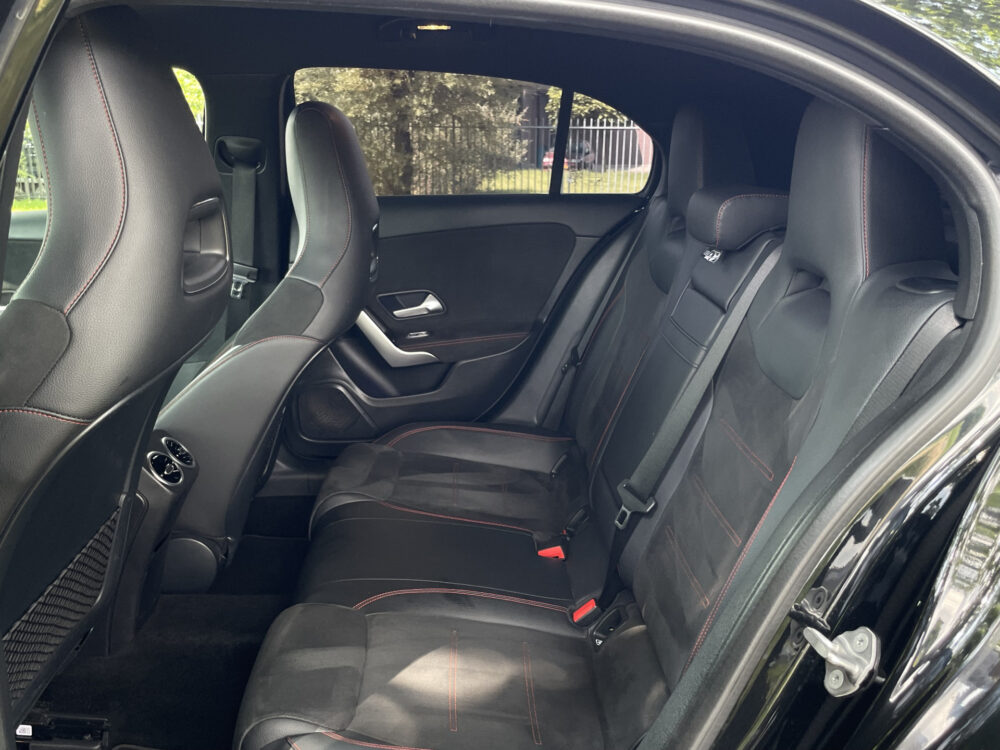 Mercedes-Benz A-Klasse 200 AMG Line 9