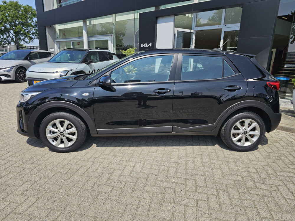 Kia Stonic 1.2 MPi ComfortPlusLine Navigator 1