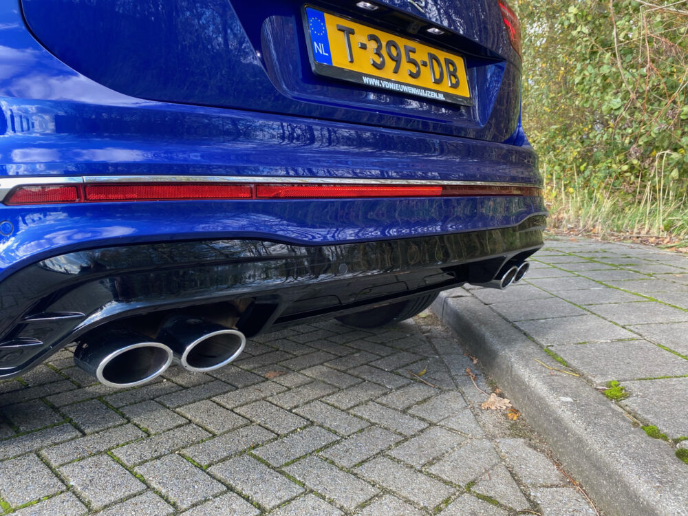 Volkswagen Tiguan R 2.0 TSI 4Motion 4