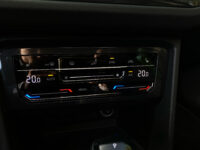 Volkswagen Tiguan R 2.0 TSI 4Motion 54