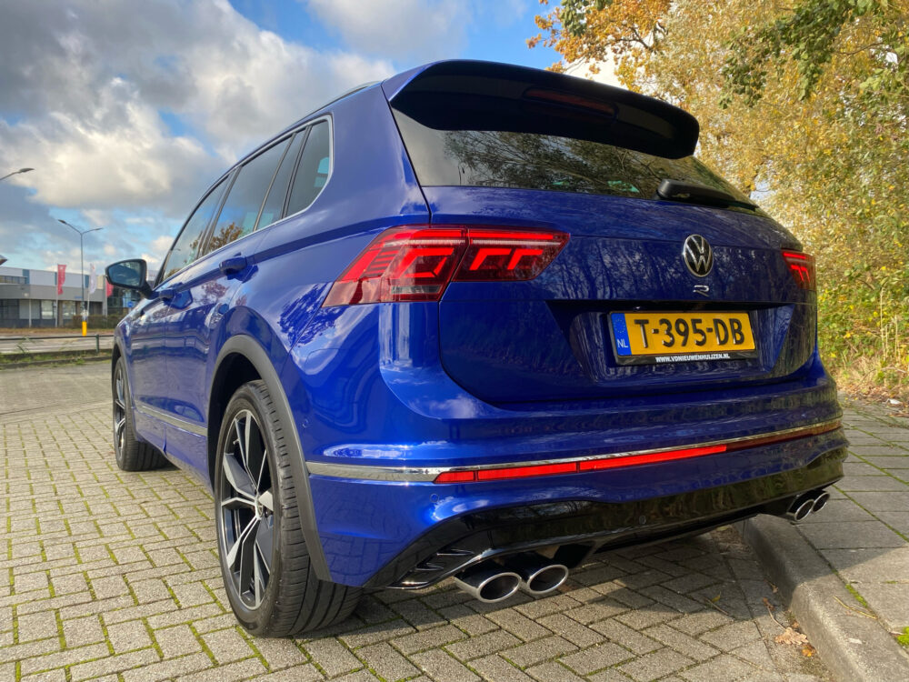 Volkswagen Tiguan R 2.0 TSI 4Motion 6