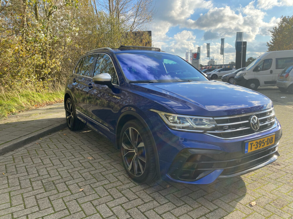 Volkswagen Tiguan R 2.0 TSI 4Motion 8