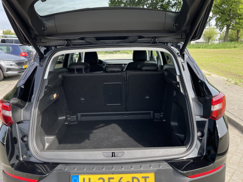 Opel Grandland X 1.2 Turbo Business Edition 9