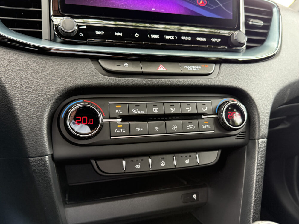 Kia Ceed 1.0 T-GDi Design Edition 28