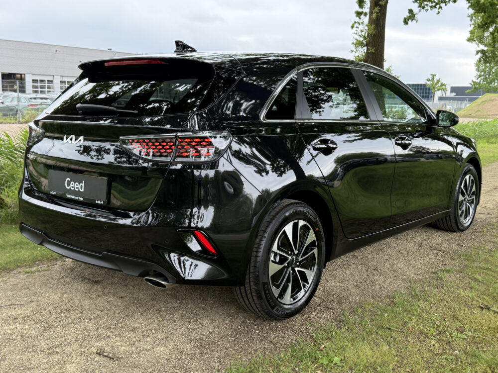 Kia Ceed 1.0 T-GDi Design Edition 6