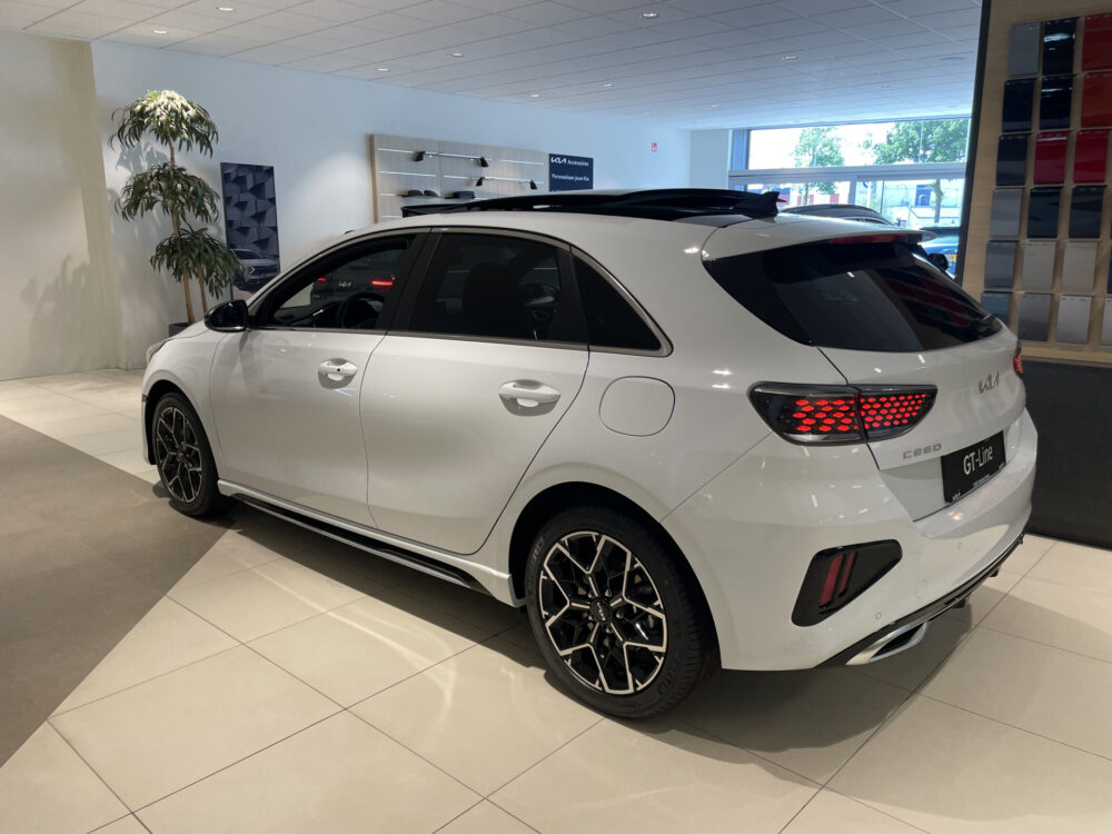 Kia Ceed 1.5 T-GDi GT-Line Automaat 3