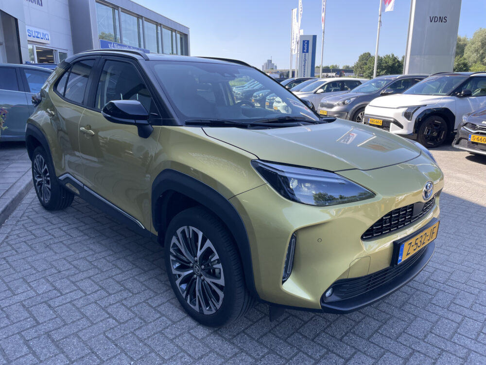 Toyota Yaris Cross 1.5 Hybrid Executive 3