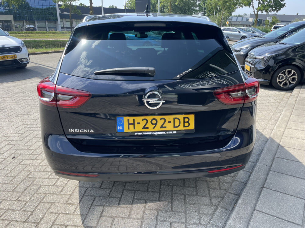 Opel Insignia Sports Tourer 1.5 Turbo Business Executive 7