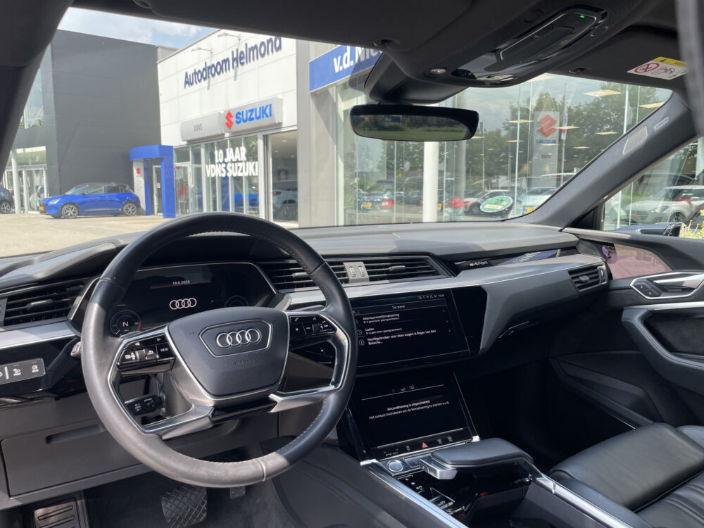 Audi e-tron Sportback 55 quattro Business edition Plus 95 kWh 12