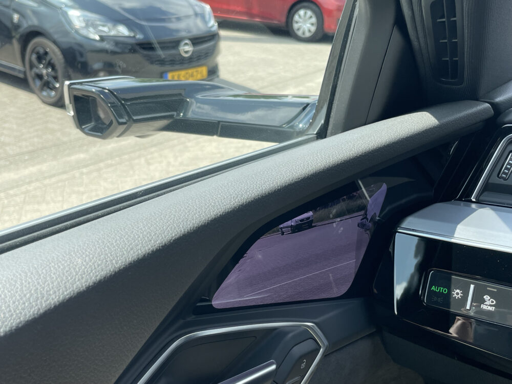 Audi e-tron Sportback 55 quattro Business edition Plus 95 kWh 26