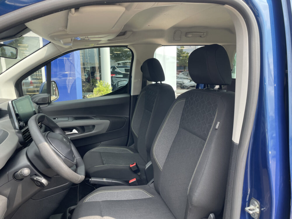 Peugeot Rifter Long 1.2 Puretech Long Active 7p. 11