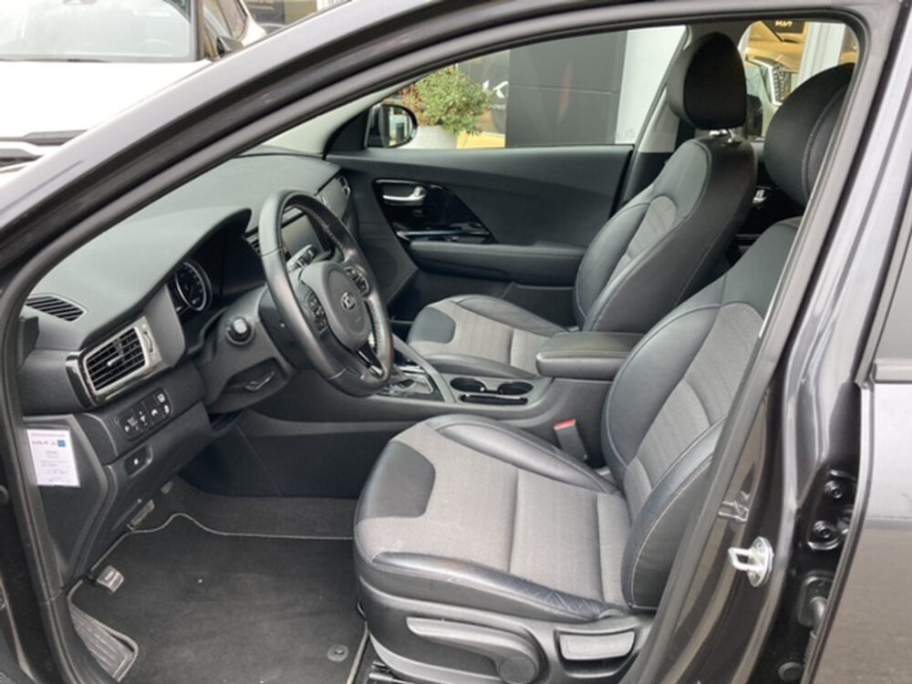 Kia Niro 1.6 GDi Hybrid DynamicLine 4