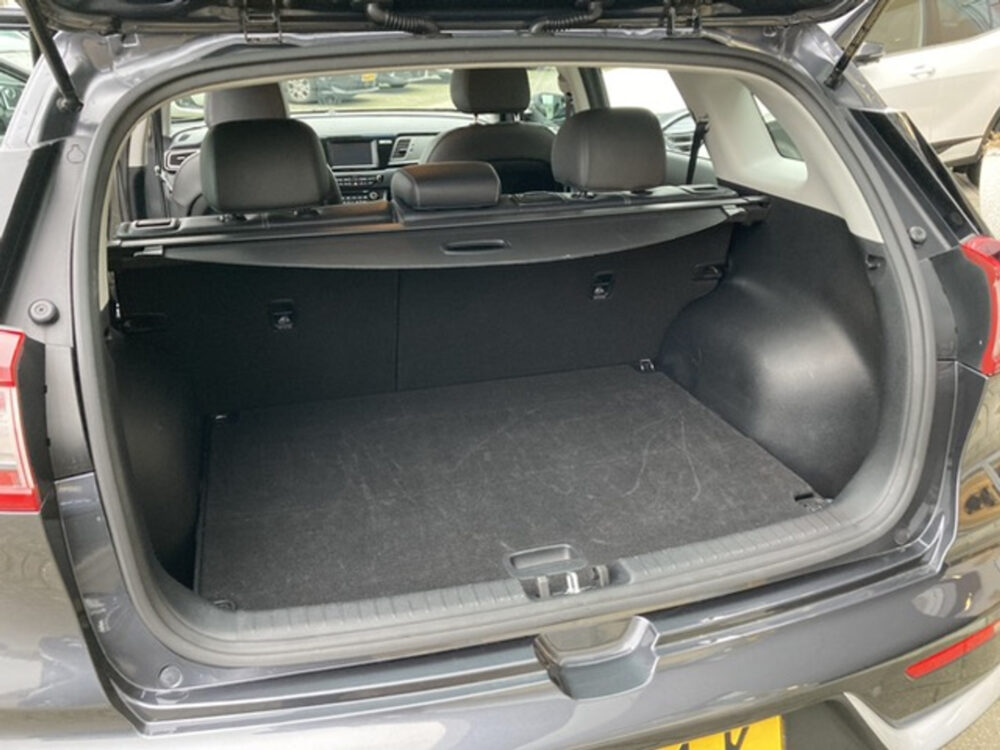 Kia Niro 1.6 GDi Hybrid DynamicLine 6