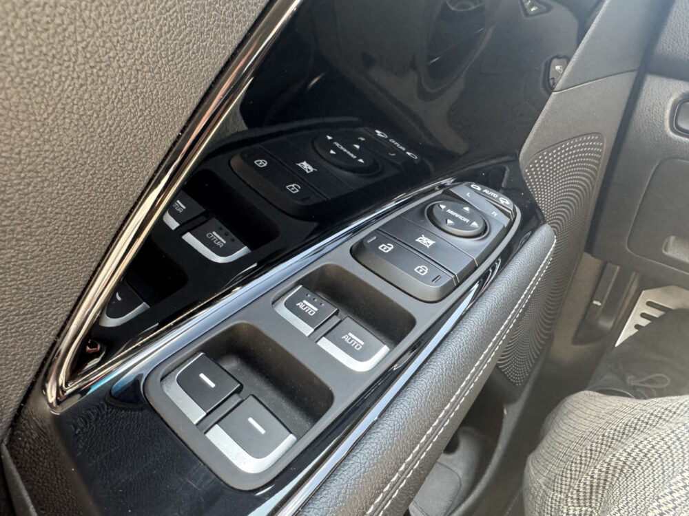 Kia Niro 1.6 GDi PHEV DynamicPlusLine 17