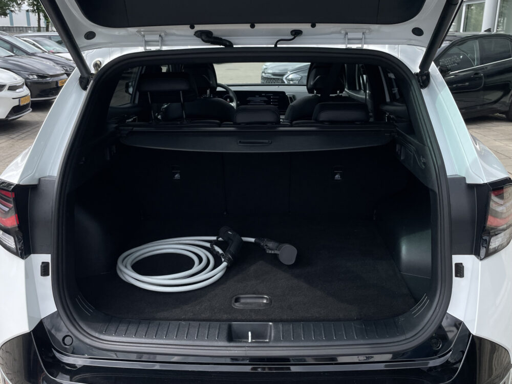 Kia Sportage 1.6 T-GDi Plug-in Hybrid AWD GT-Line // Trekhaak 9