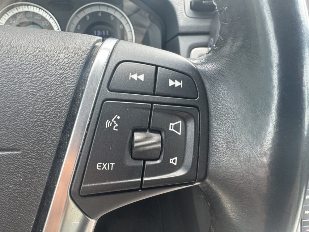 Volvo V70 1.6 T4 Momentum 14