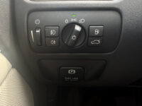 Volvo V70 1.6 T4 Momentum 52