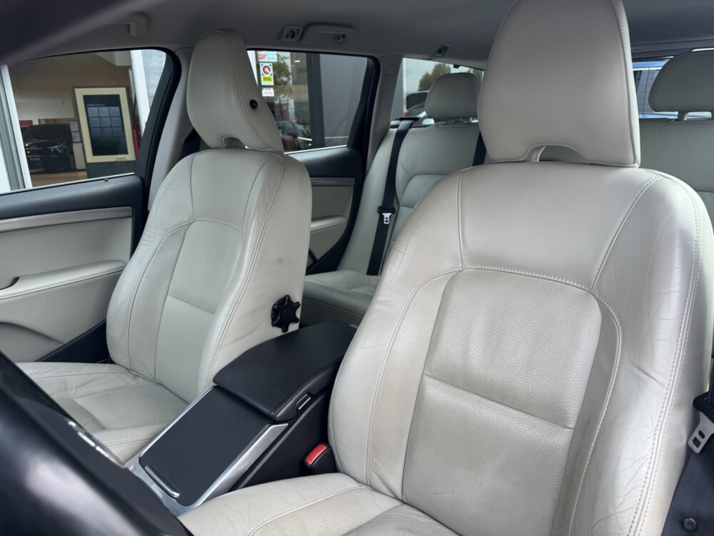 Volvo V70 1.6 T4 Momentum 7