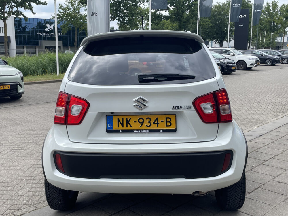 Suzuki Ignis 1.2 Stijl Intro 6