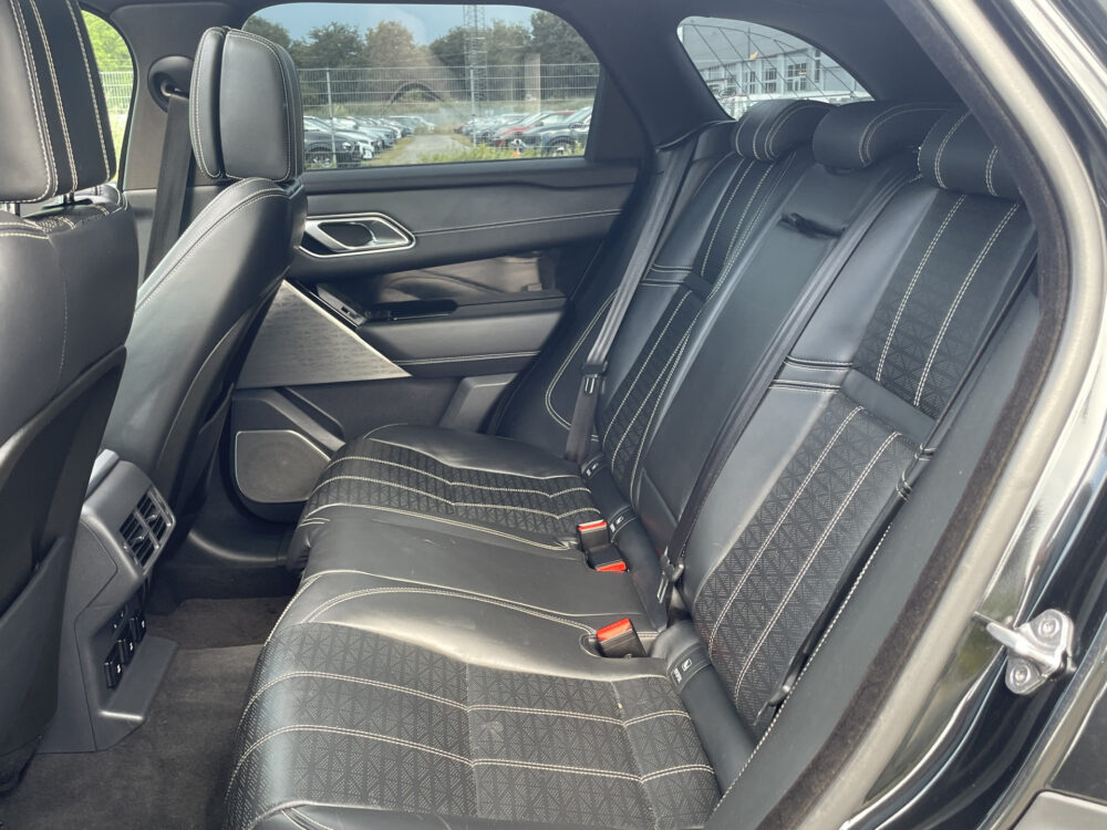 Land Rover Range Rover Velar 3.0 V6 AWD R-Dynamic HSE 10