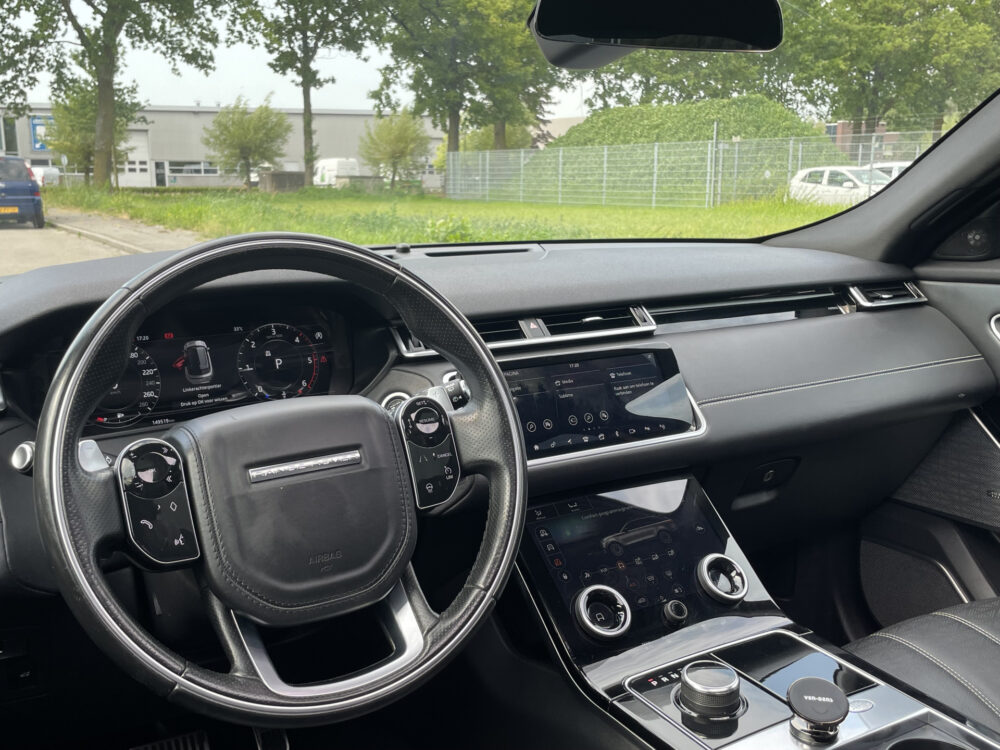 Land Rover Range Rover Velar 3.0 V6 AWD R-Dynamic HSE 12