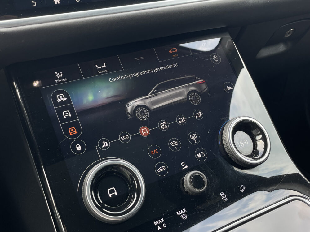 Land Rover Range Rover Velar 3.0 V6 AWD R-Dynamic HSE 19