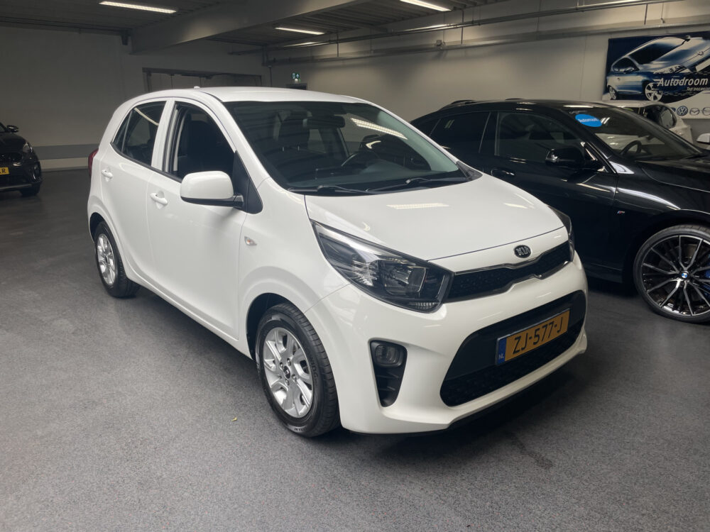Kia Picanto 1.0 MPi DynamicLine 2