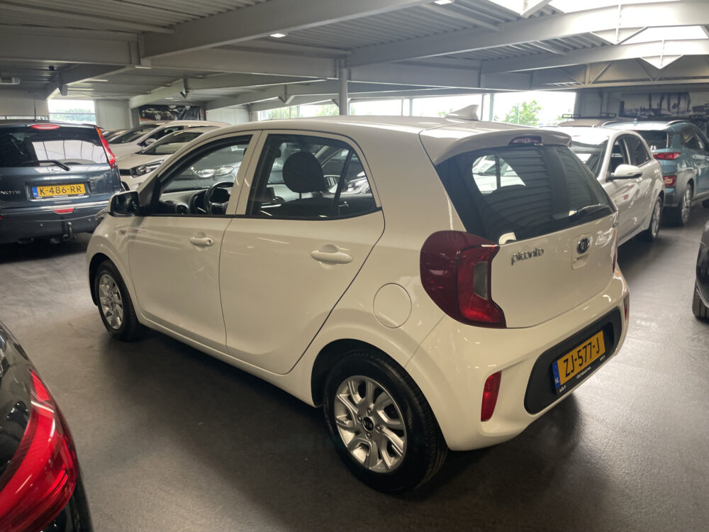 Kia Picanto 1.0 MPi DynamicLine 3