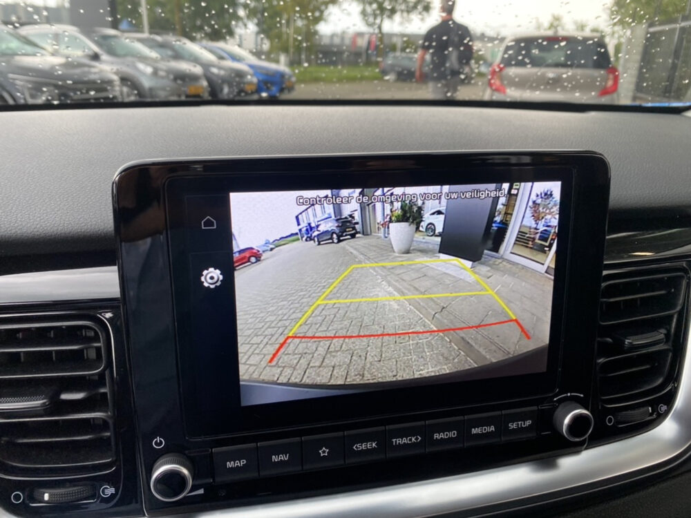 Kia Stonic 1.0 T-GDi MHEV DynamicLine 10
