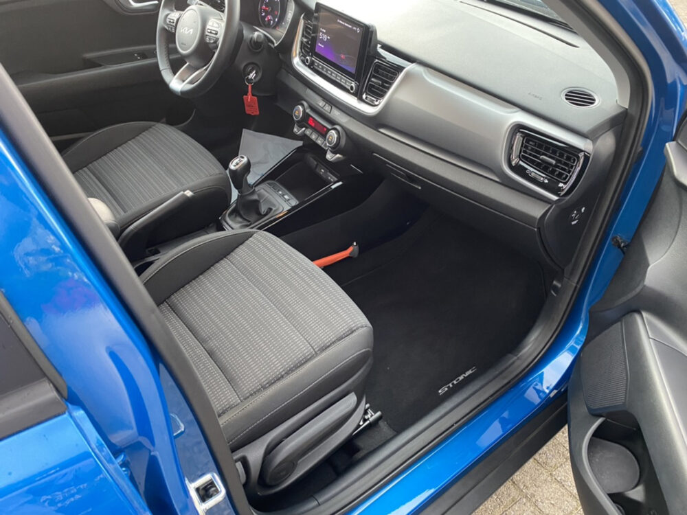 Kia Stonic 1.0 T-GDi MHEV DynamicLine 7