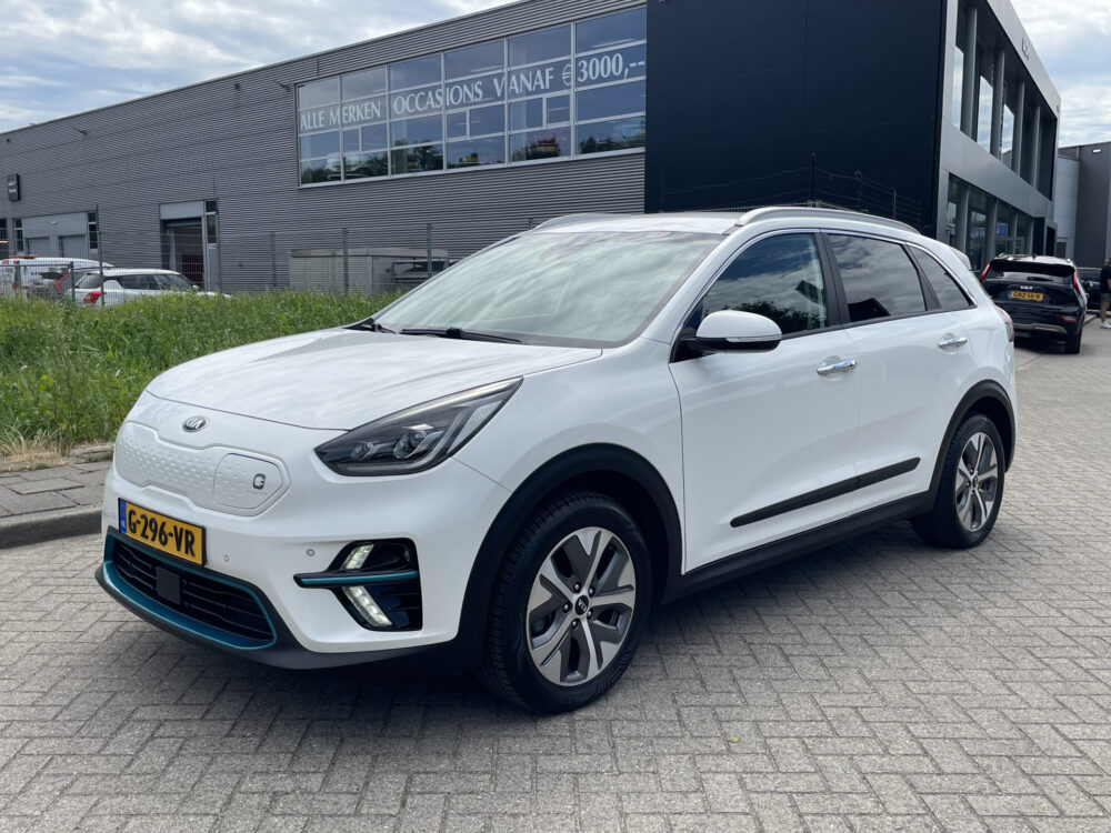 Kia e-Niro ExecutiveLine 64 kWh 1