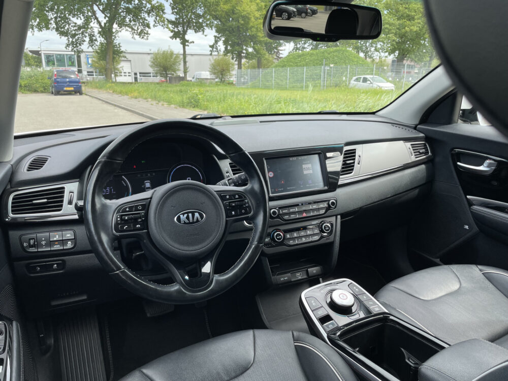 Kia e-Niro ExecutiveLine 64 kWh 11