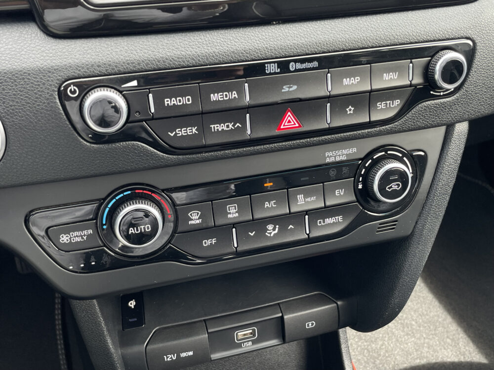 Kia e-Niro ExecutiveLine 64 kWh 19