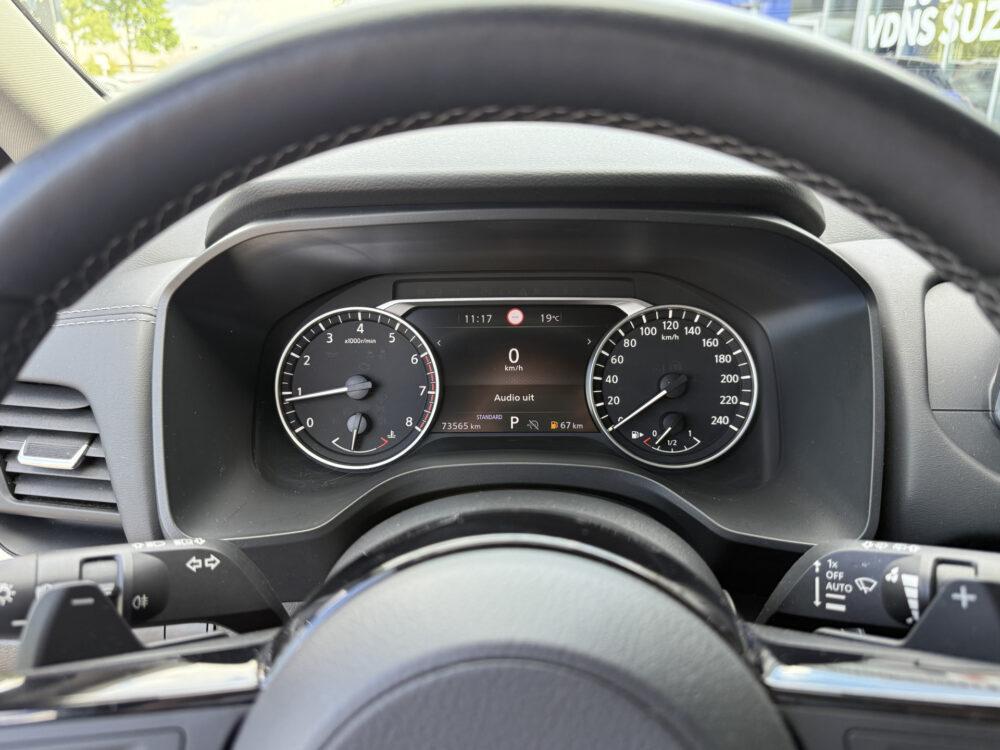 Nissan QASHQAI 1.3 MHEV Xtronic Acenta 12