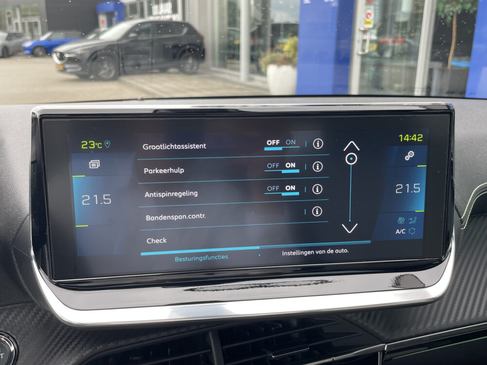 Peugeot e-208 EV GT 350 50 kWh 25