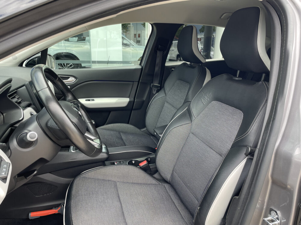 Renault Captur 1.0 TCe 100 Intens 15