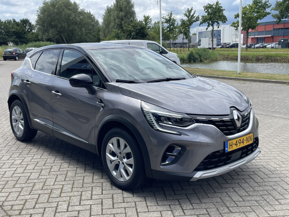 Renault Captur 1.0 TCe 100 Intens 3