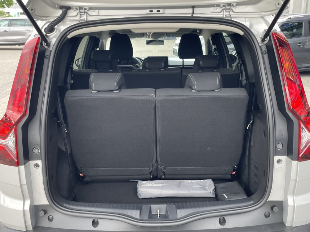 Dacia Jogger 1.0 TCe Comfort 7p. 8