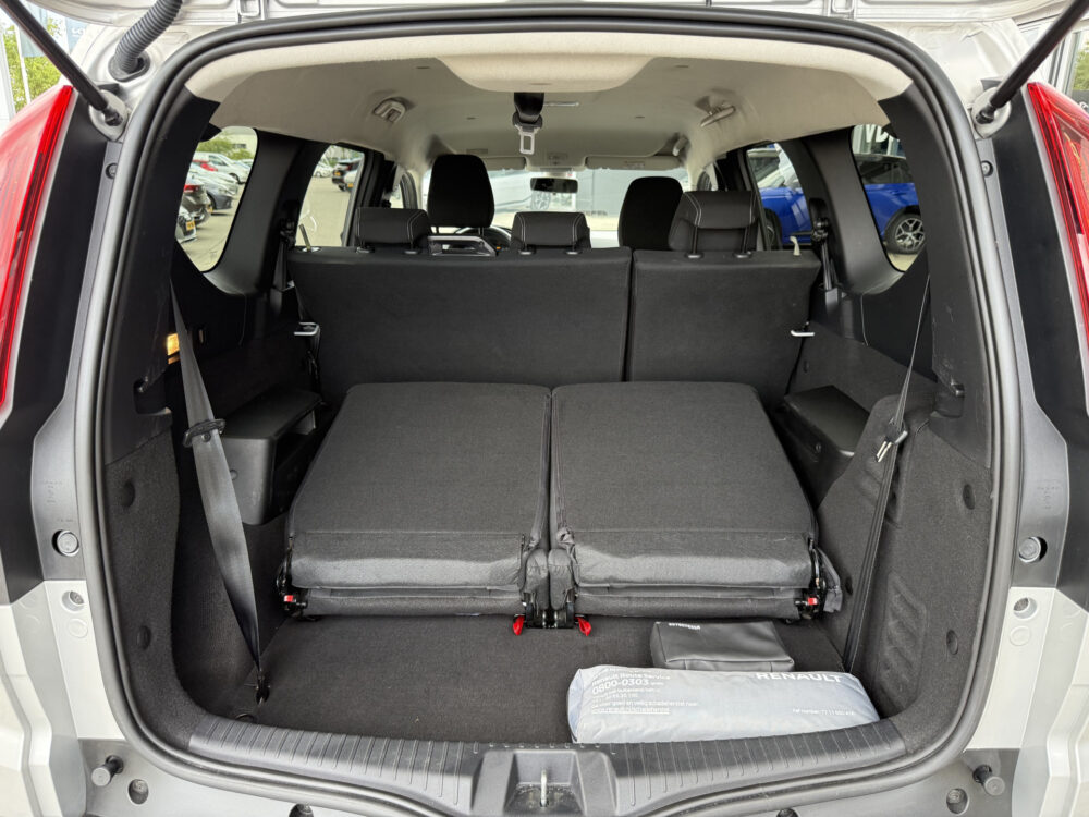 Dacia Jogger 1.0 TCe Comfort 7p. 18