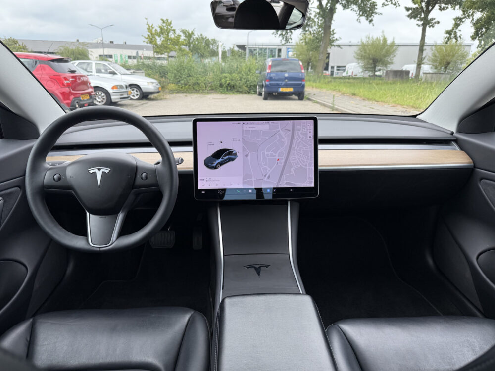 Tesla Model 3 Standard RWD Plus 60 kWh | €1000 inruilpremie ! | 11