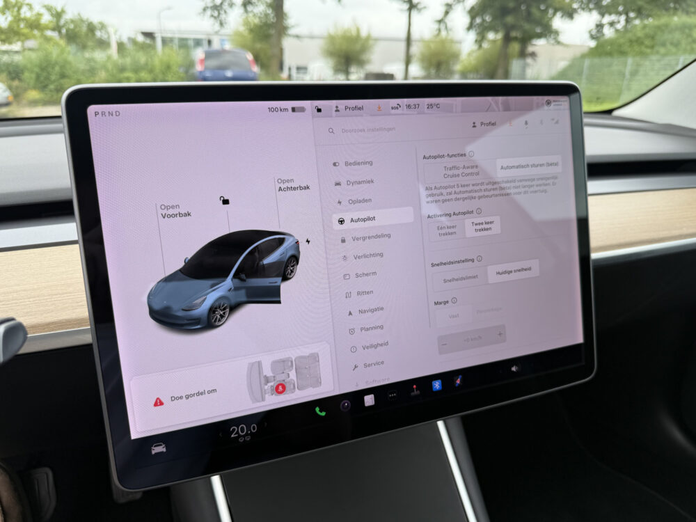 Tesla Model 3 Standard RWD Plus 60 kWh | €1000 inruilpremie ! | 9