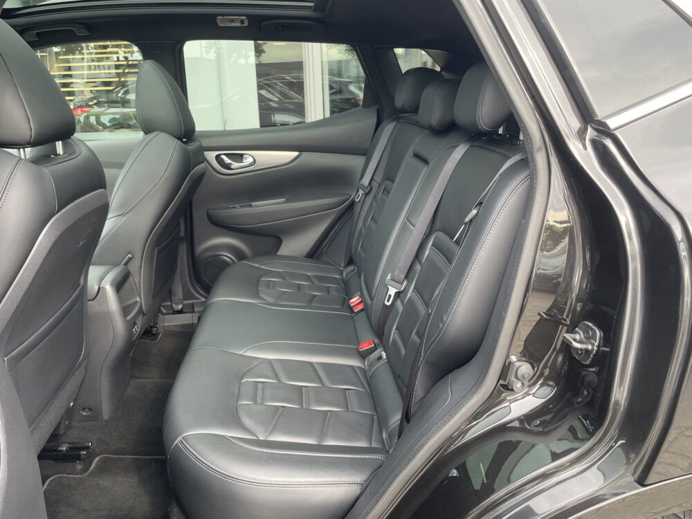 Nissan QASHQAI 1.3 DIG-T Tekna + Automaat 10