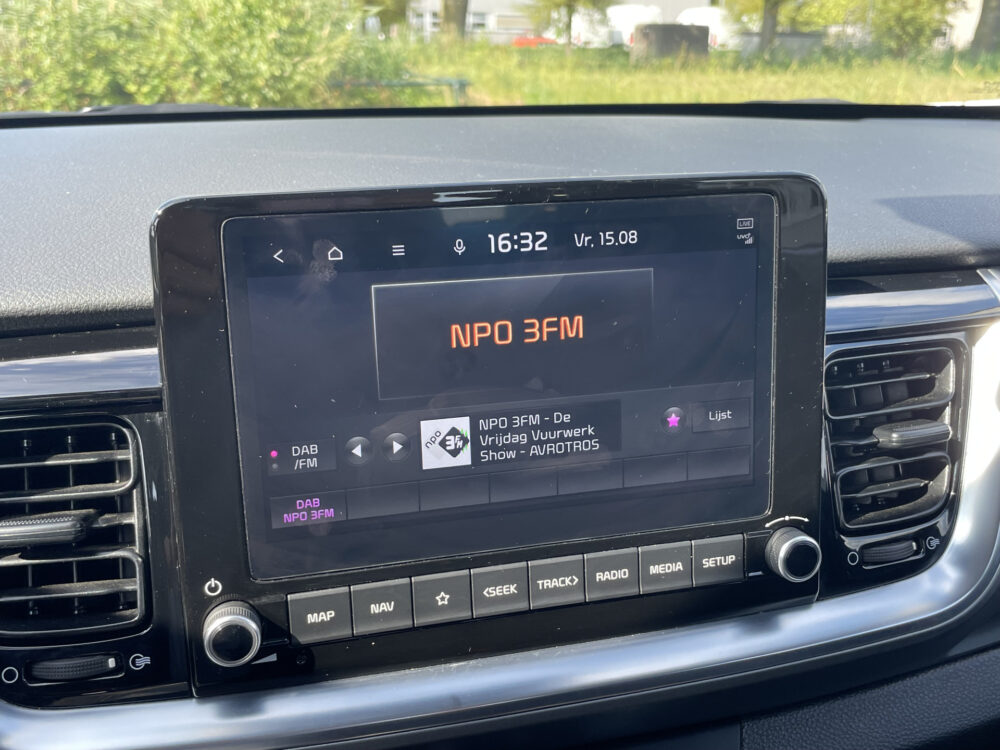 Kia Stonic 1.0 T-GDi MHEV DynamicPlusLine Automaat 17