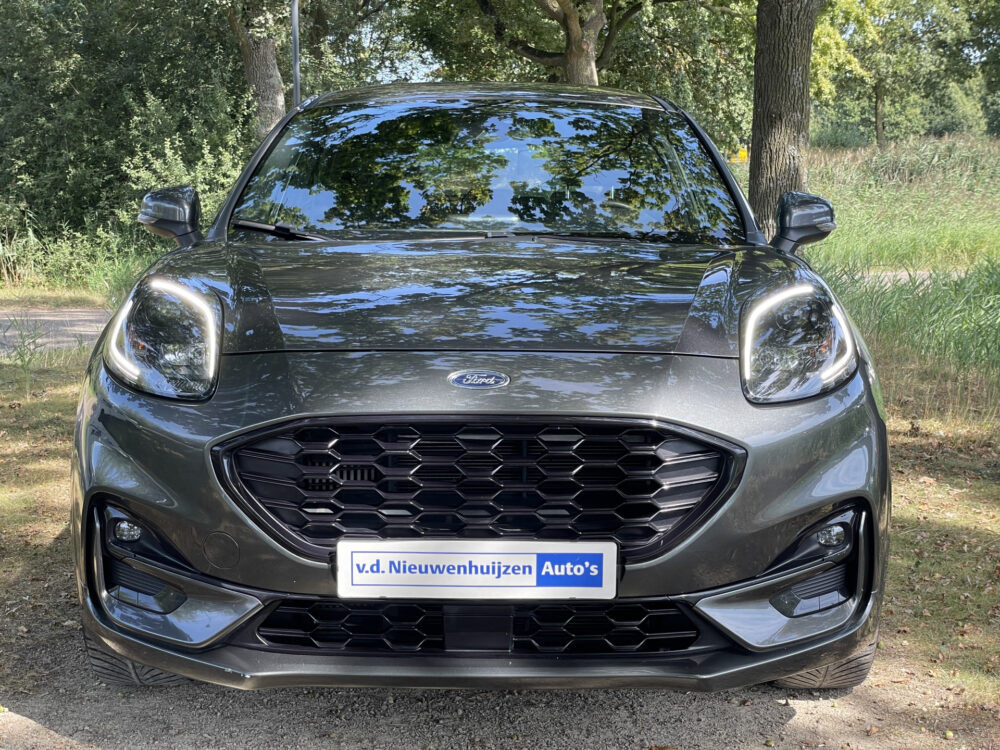 Ford Puma 1.0 EcoBoost Hybrid ST-Line 2
