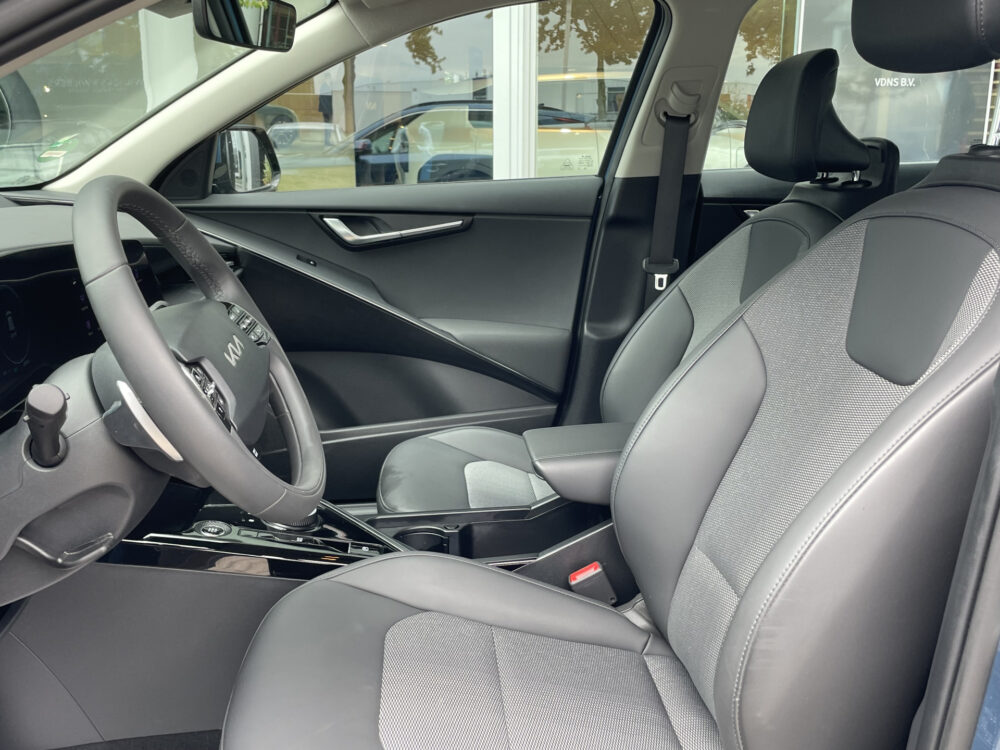 Kia Niro 1.6 GDi Hybrid DynamicLine 13