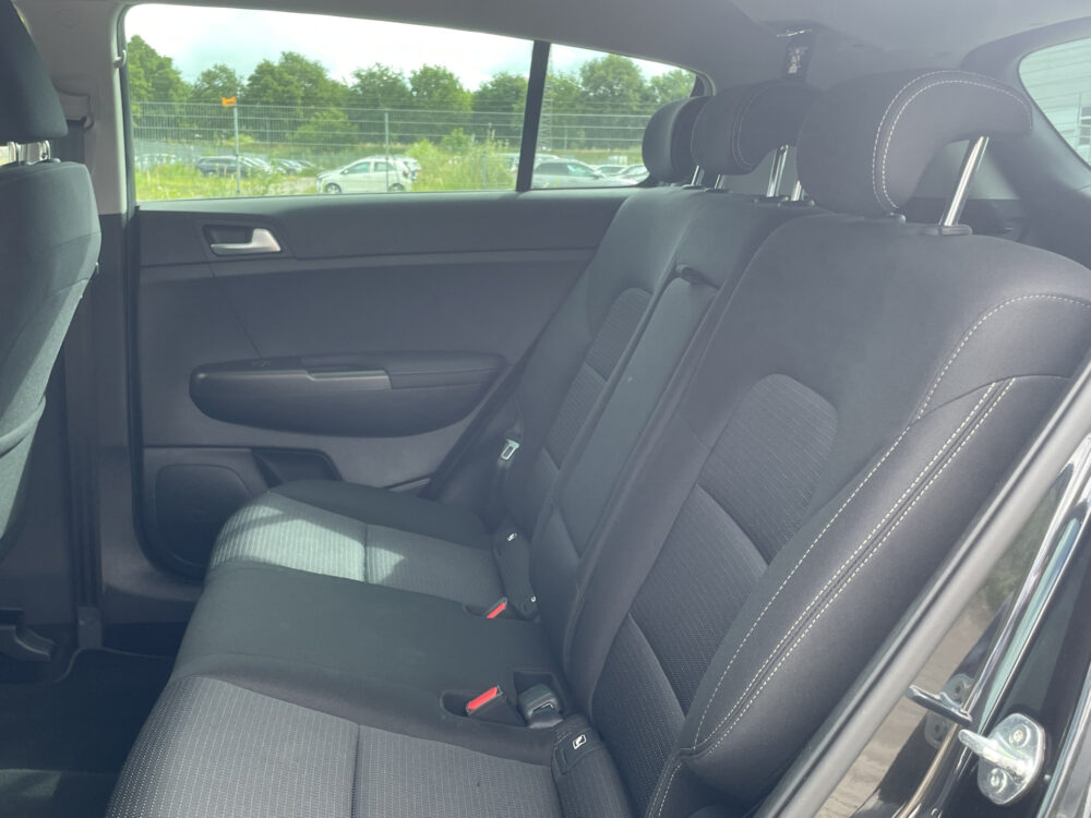 Kia Sportage 1.6 T-GDI DynamicLine 10