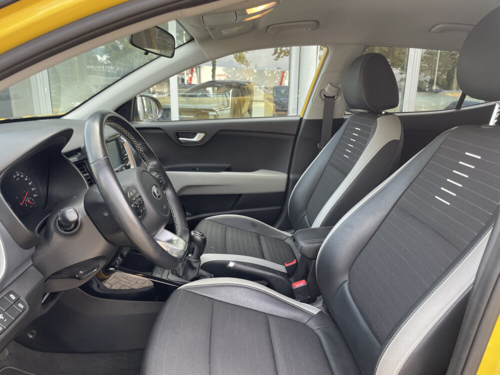 Kia Stonic 1.0 T-GDi Sports Edition 12