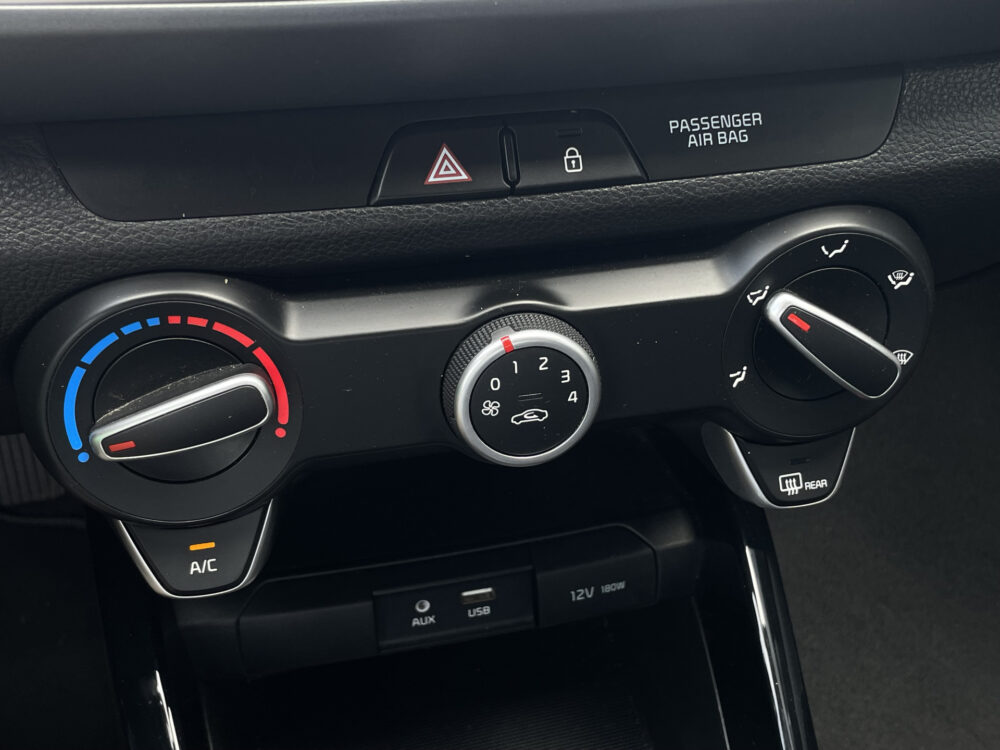 Kia Stonic 1.0 T-GDi Sports Edition 16